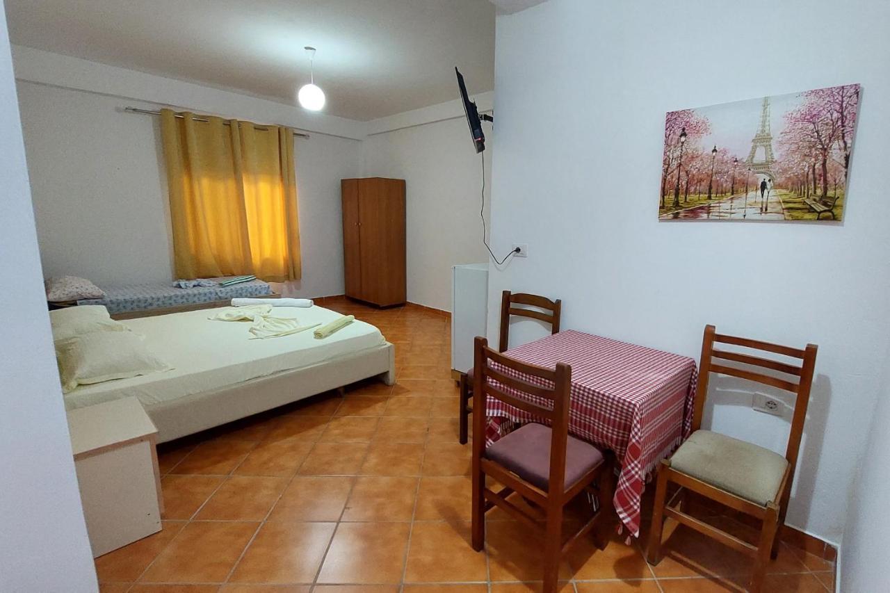 Jon Appartement Vlorë Buitenkant foto