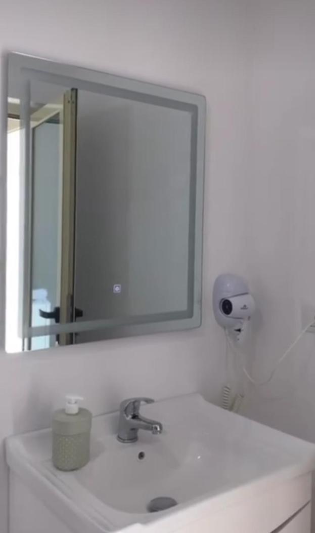 Jon Appartement Vlorë Buitenkant foto